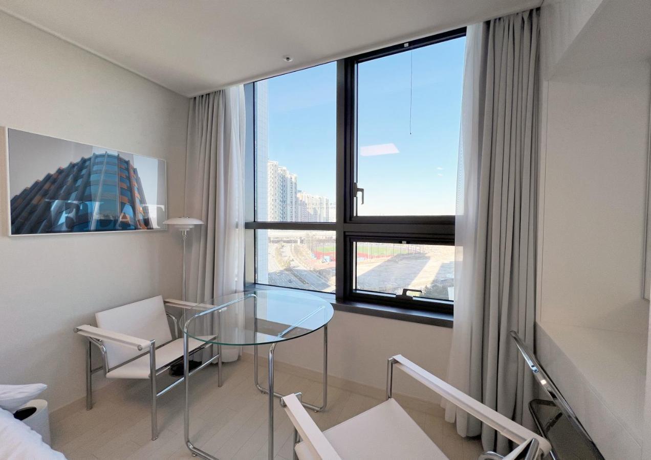 Uh Flat The Songdo Apartment Incheon Bagian luar foto