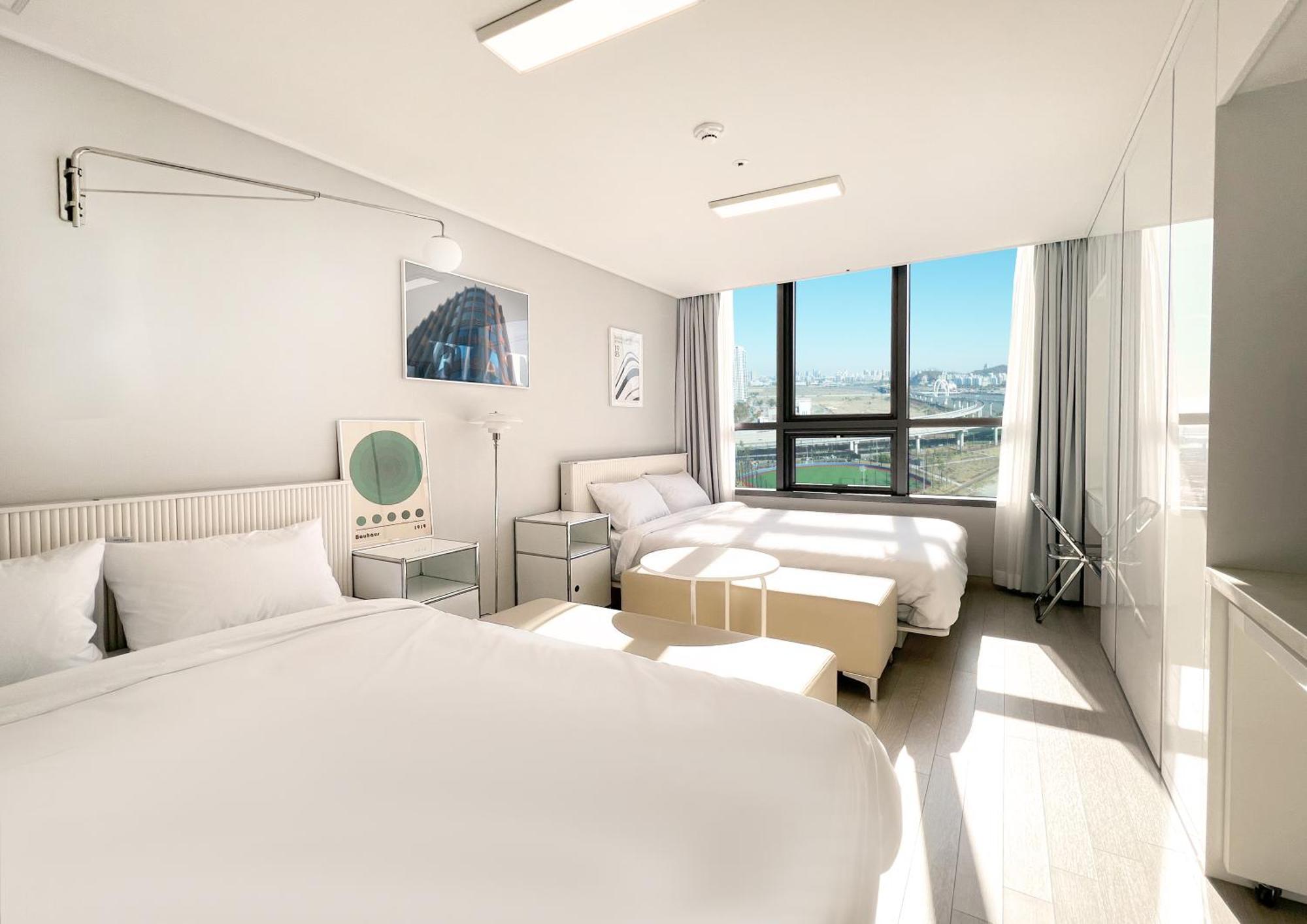 Uh Flat The Songdo Apartment Incheon Bagian luar foto
