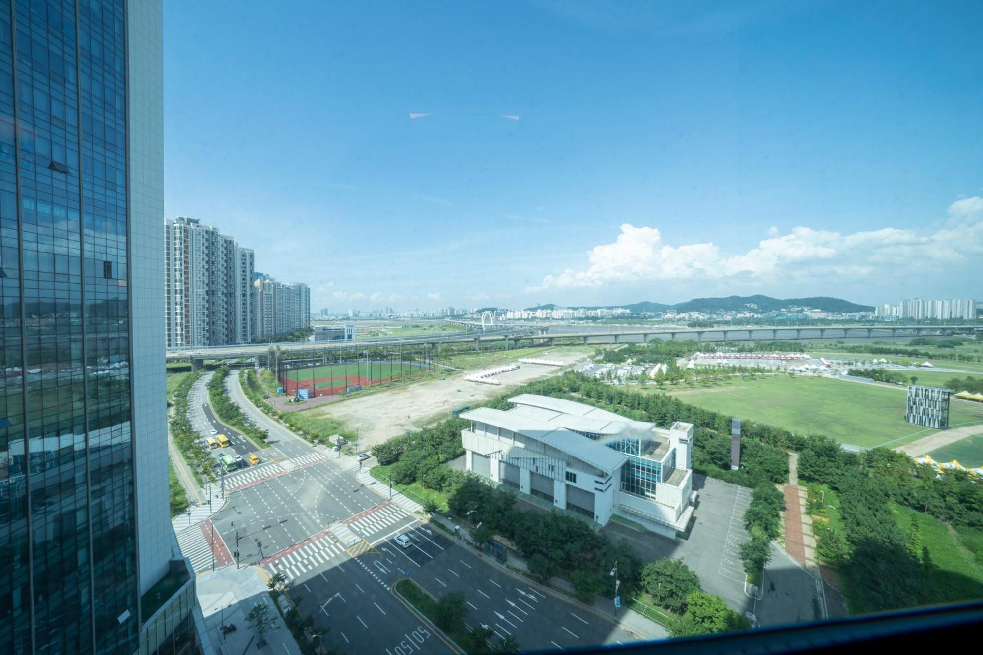Uh Flat The Songdo Apartment Incheon Bagian luar foto